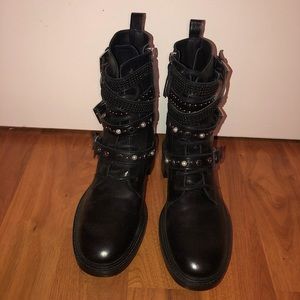 Combat Boots